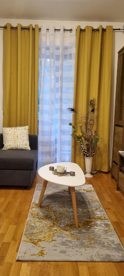 Apartament Emma *